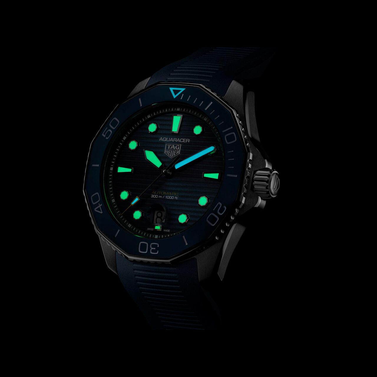 tag heuer aquaracer automatic steel 43 mm wbp201b.ft6198 dark mode image number 6