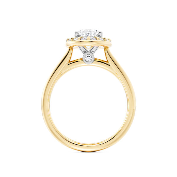 Oval-Cut Solitaire Diamond Engagement Ring in Yellow Gold
