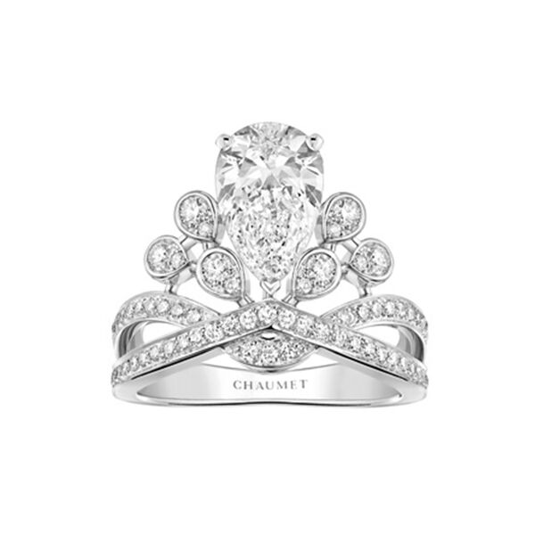 Bague Joséphine Aigrette Impériale en platine. pavé de diamants à partir de 1.5 Carat