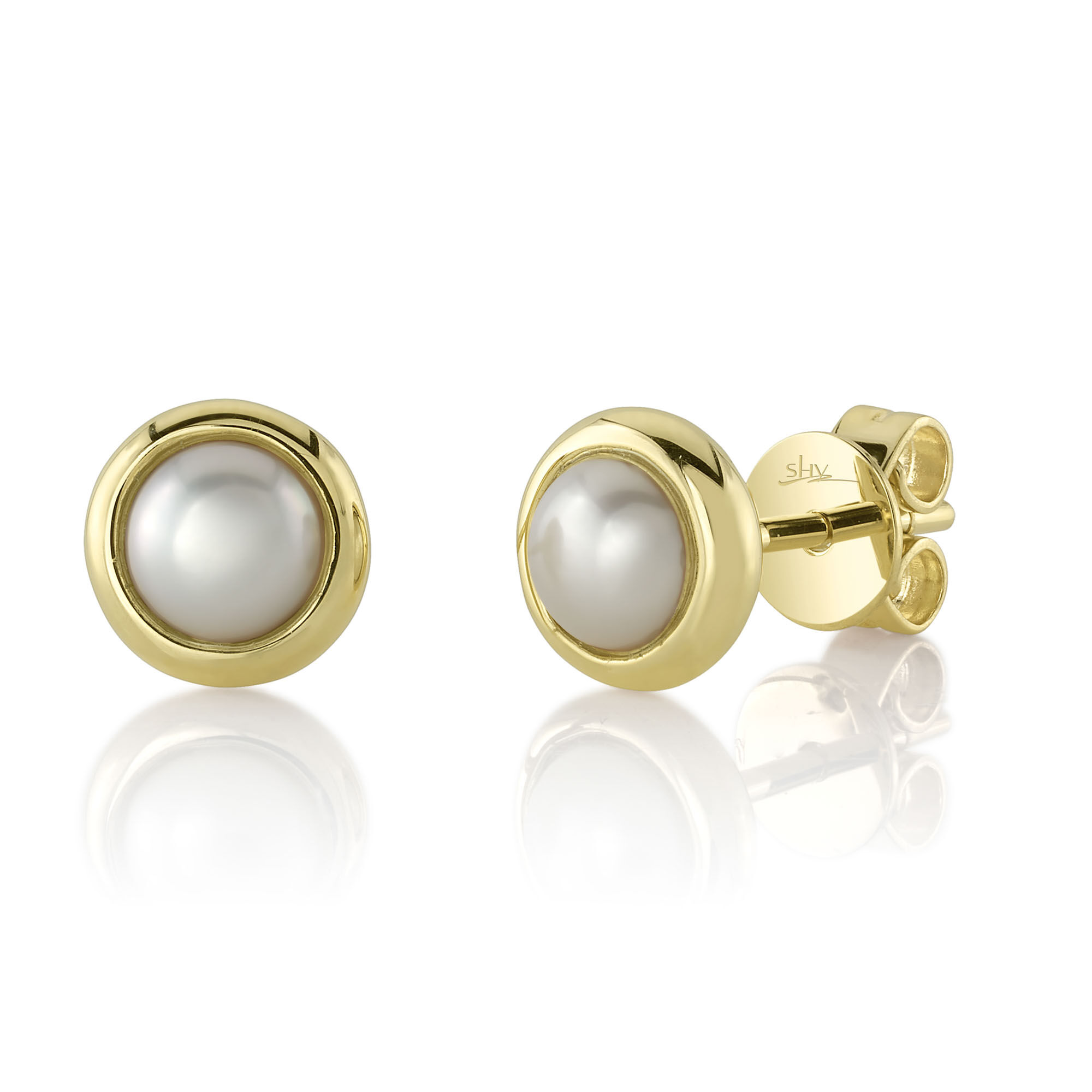 Jackie Yellow Gold and Pearl Stud Earrings
