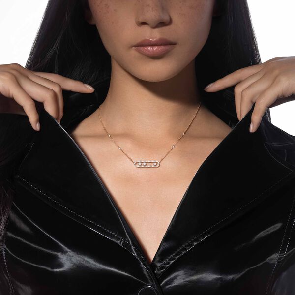 Move Classic Rose Gold and Diamond Pav&eacute; Pendant