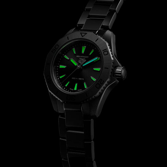 tag heuer aquaracer professional 200 quartz steel 30 mm wbp1410 ba0622 dark image number 2
