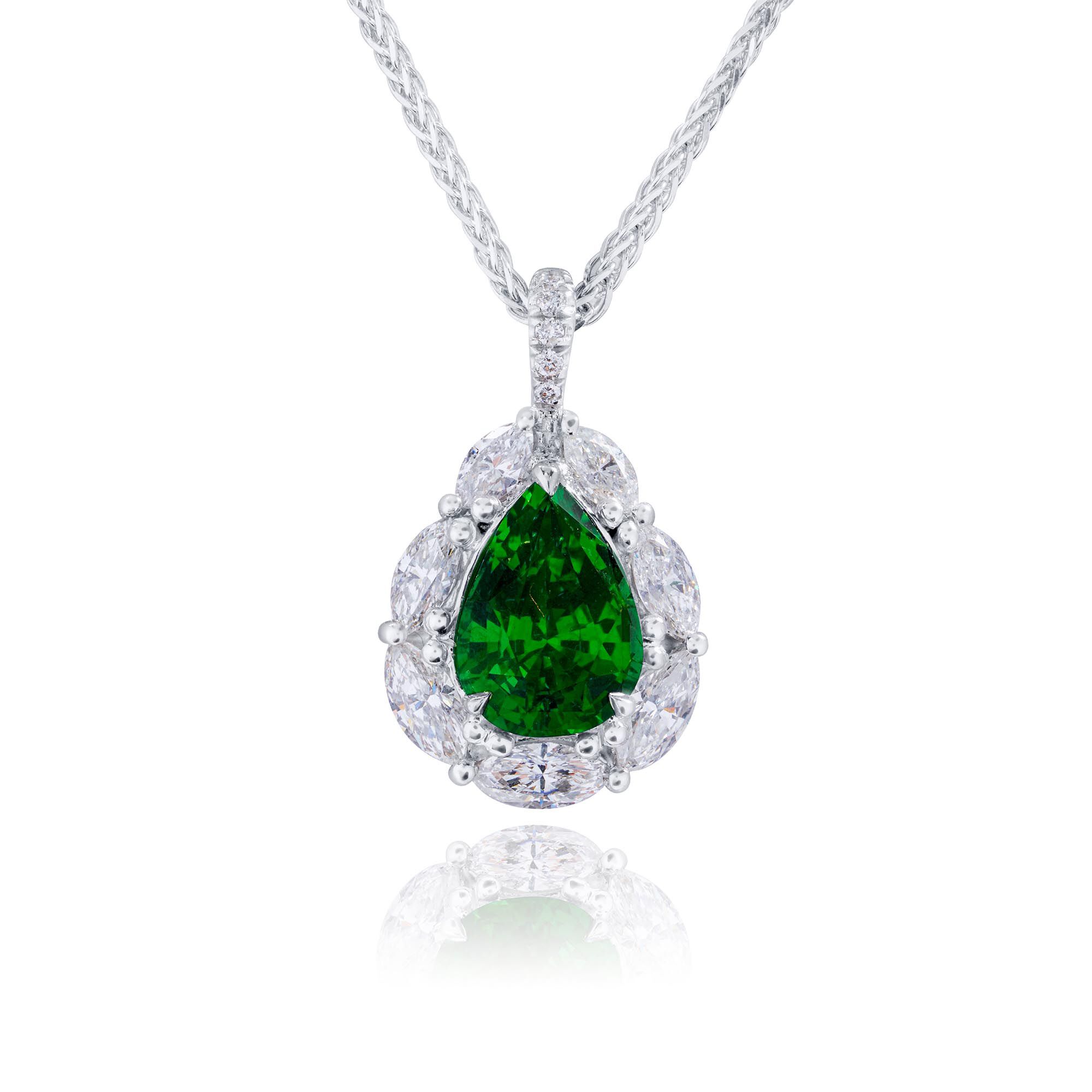 Emerald best sale jewelry canada