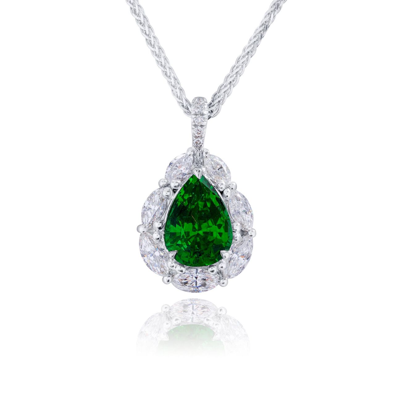 jb star emerald pear diamond halo pendant 2465 004 front image number 0