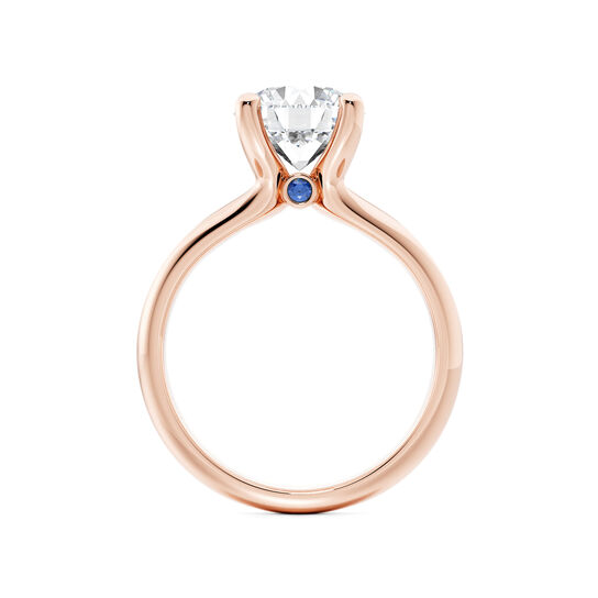 Birks Blue Bague de fian&ccedil;ailles en or rose &agrave; diamant solitaire rond avec accent saphir image number 2