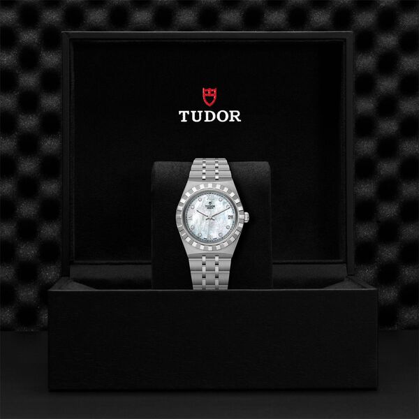 TUDOR Royal 34 mm automatique en acier inoxydable et diamants