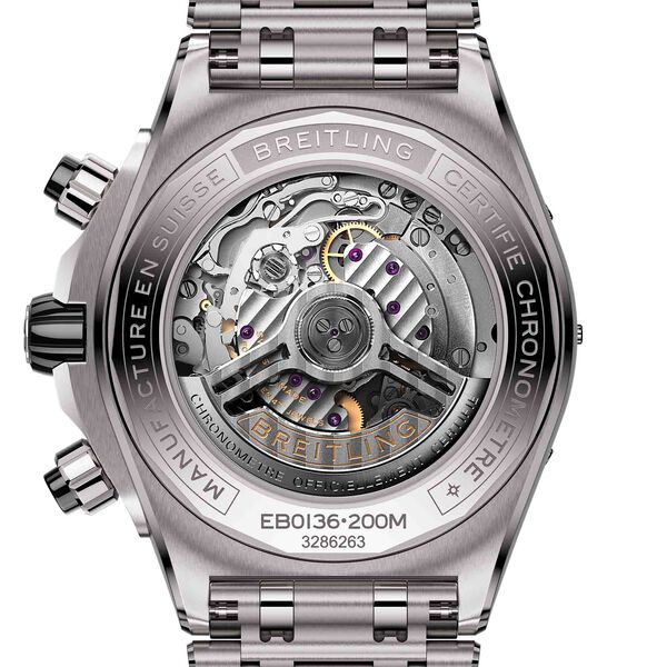 Super Chronomat Automatic Chronograph B01 44 mm Titanium