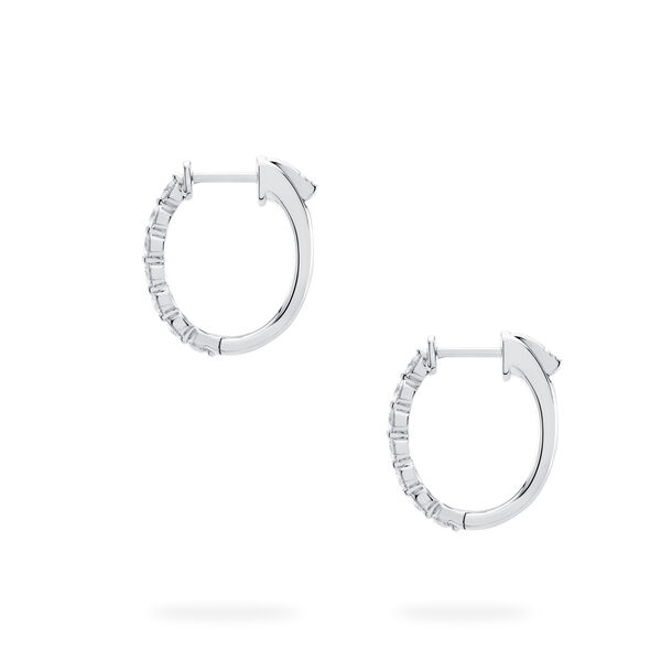 Boucles d'oreilles anneaux en or blanc et diamants