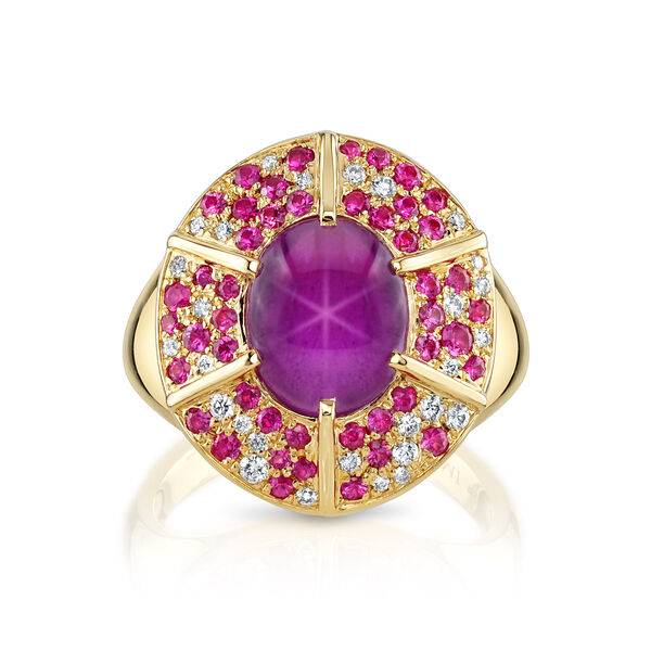 Bague avec saphir rose-violet étoilé avec diamants