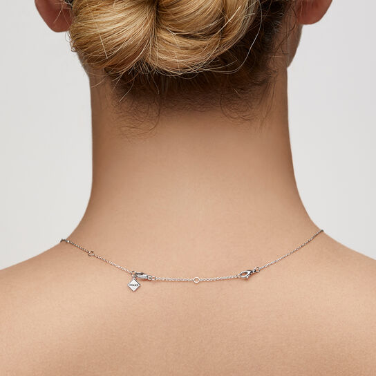 White Gold Chain Extension On Modle image number 1