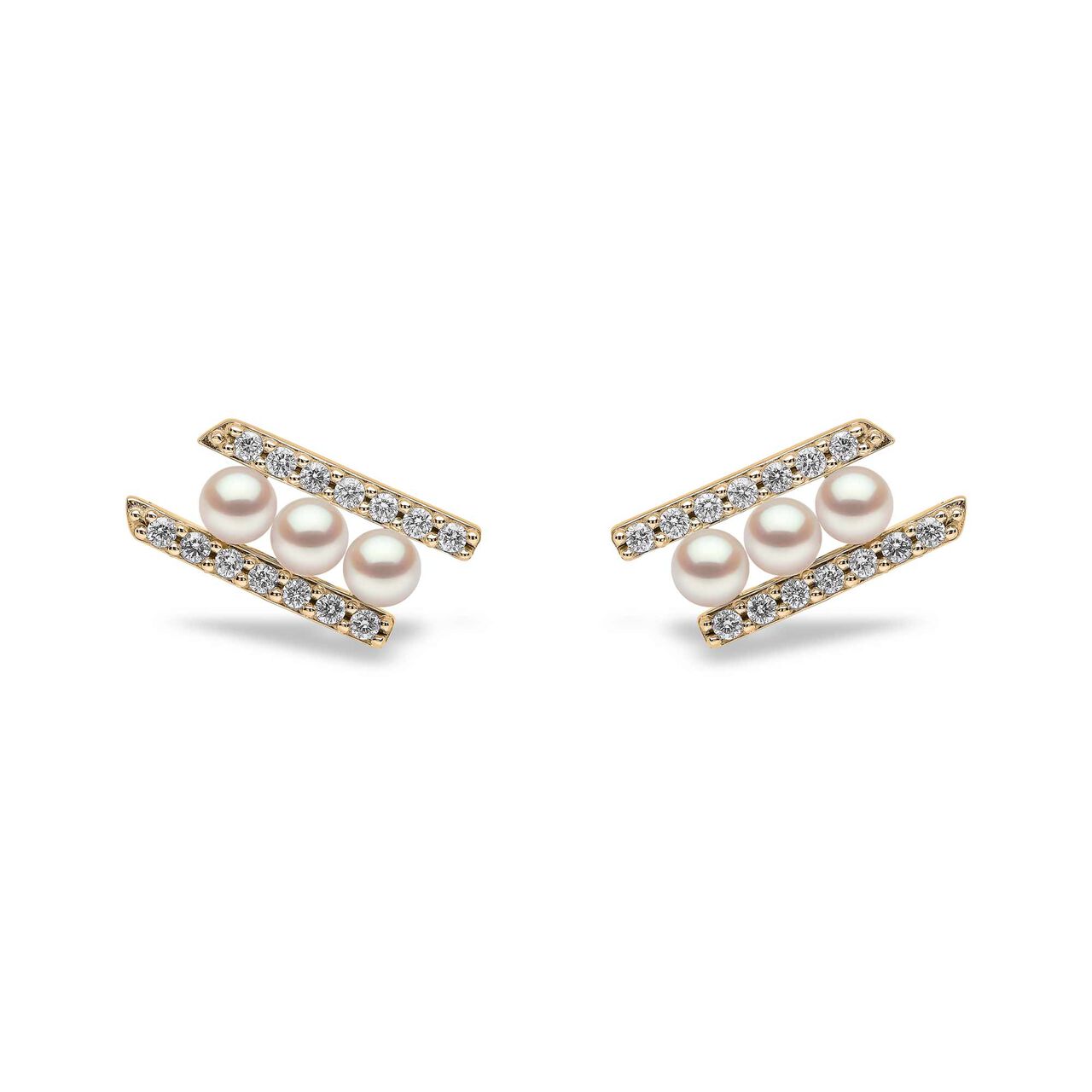 yoko london sleek yellow gold 3 pearl diamond stud earrings qye2227 6x front image number 0