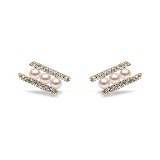 yoko london sleek yellow gold 3 pearl diamond stud earrings qye2227 6x front image number 0