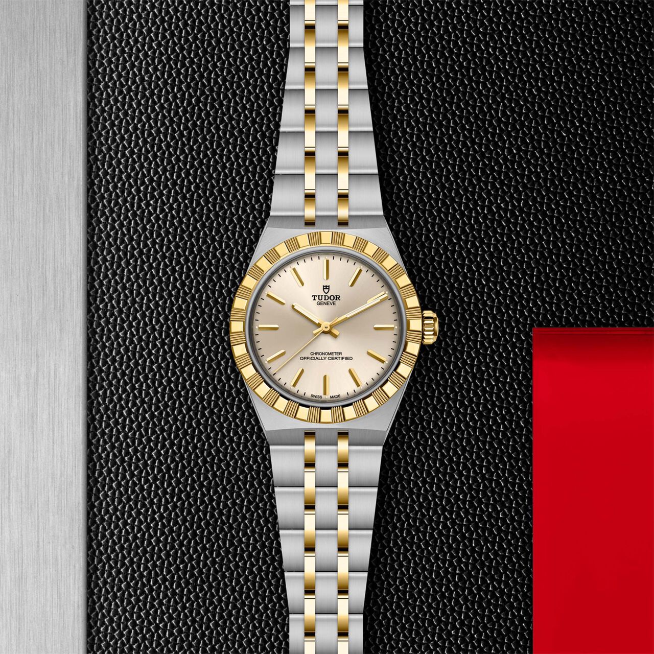 TUDOR Royal Automatic 30 mm Stainless Steel and Yellow Gold image number 1