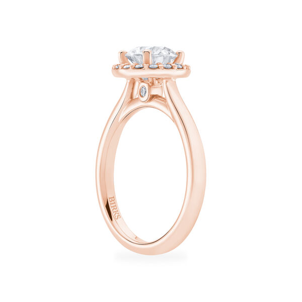 Bague de fiançailles à diamant solitaire rond avec simple halo en or rose