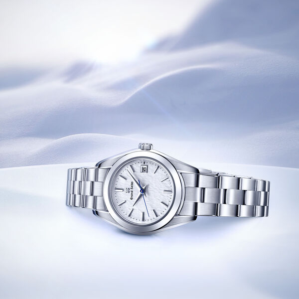 Heritage Snowflake 29 mm quartz en acier inoxydable