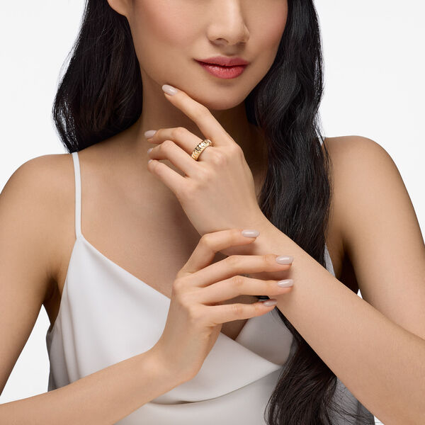 Yellow Gold Textured Ring