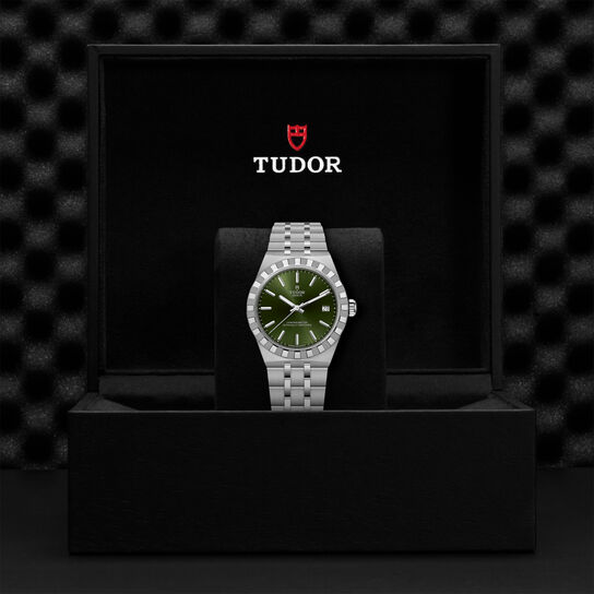 TUDOR Royal Automatic 36 mm Stainless Steel image number 3