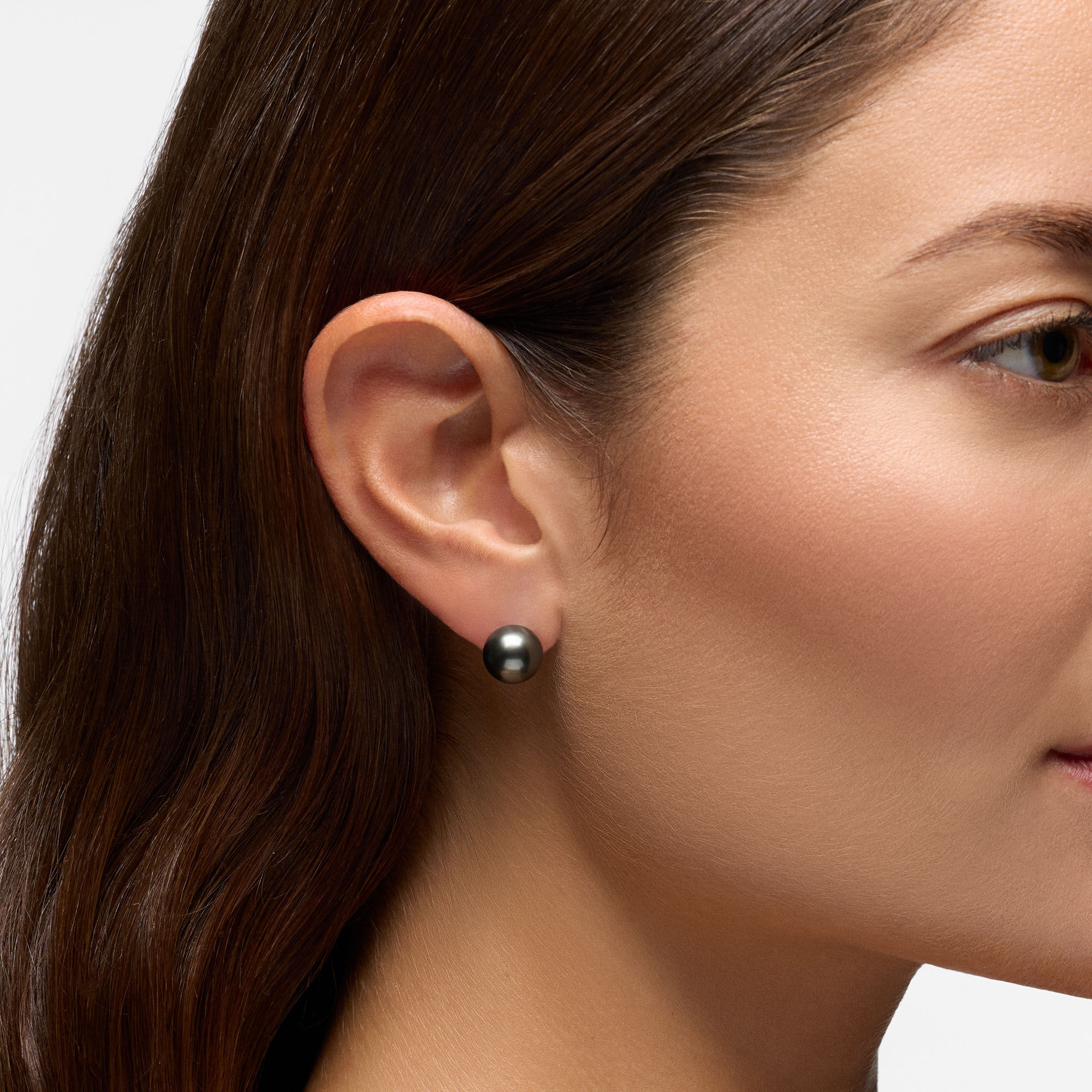 10-10.5 mm Tahitian Pearl Earrings in White Gold