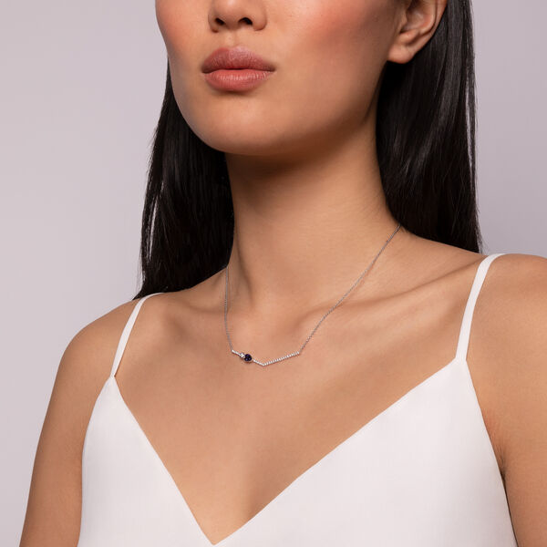 Collier chevron en saphir et diamants