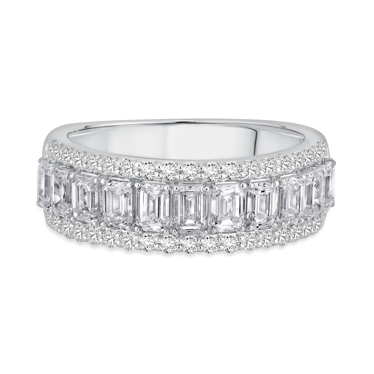 White Gold Diamond Ring image number 0
