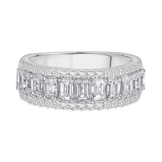 White Gold Diamond Ring image number 0