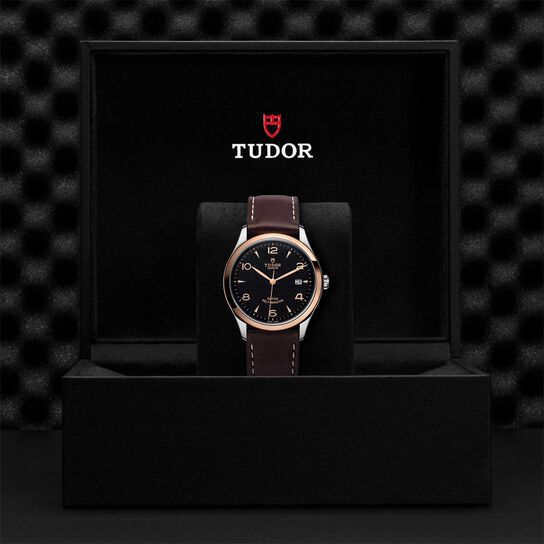  Rose Gold Bezel image number 4