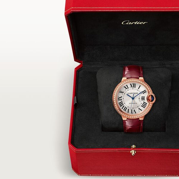 Ballon Bleu de Cartier 40 mm automatique en or rose et diamants
