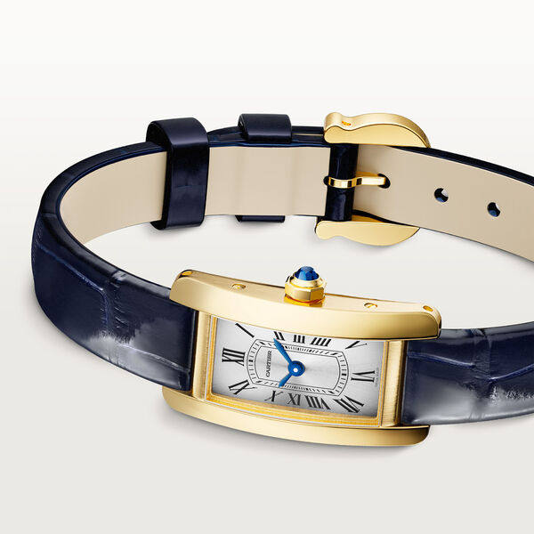 Tank Am&eacute;ricaine Mini Quartz 28 X 15 mm Yellow Gold