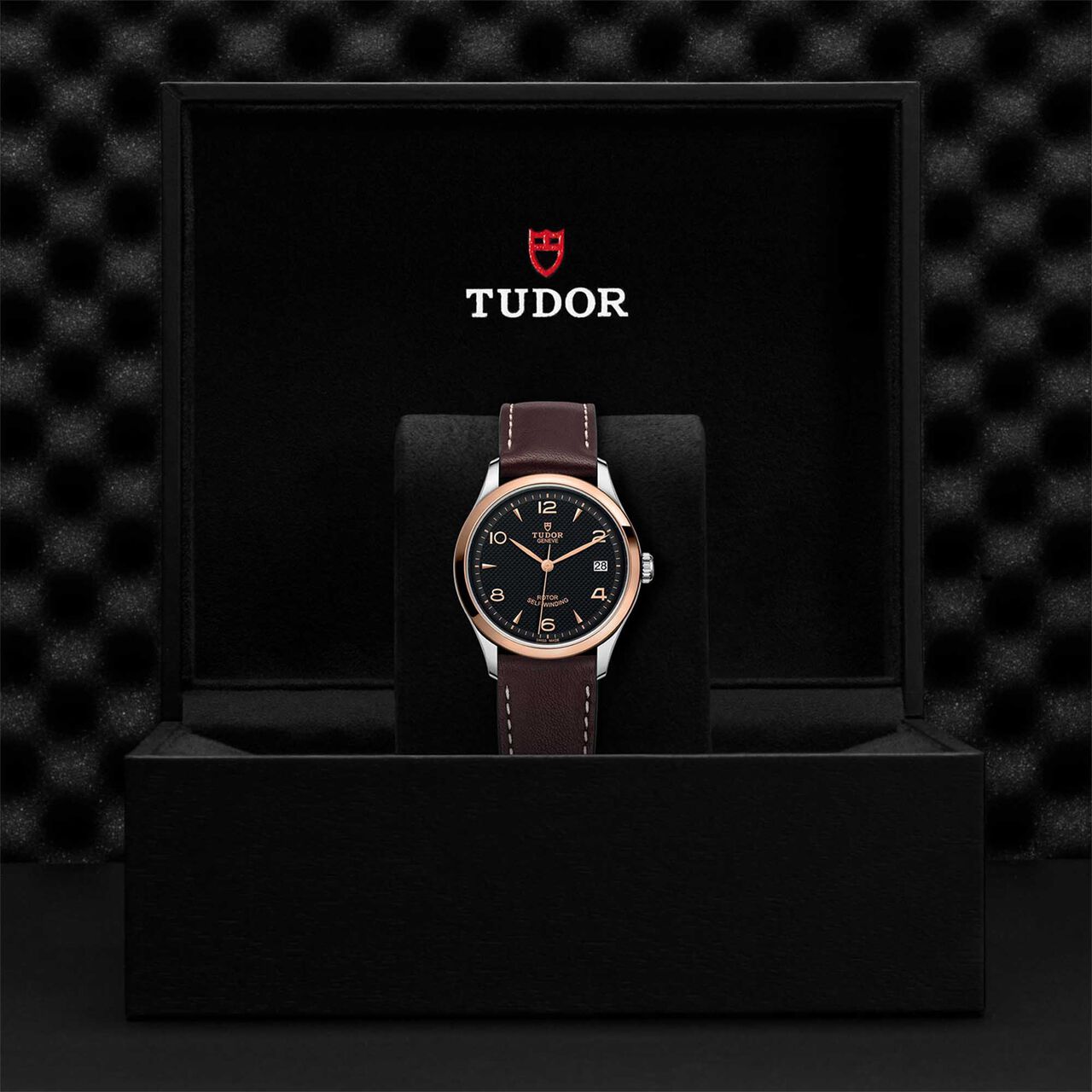  Rose Gold Bezel image number 4