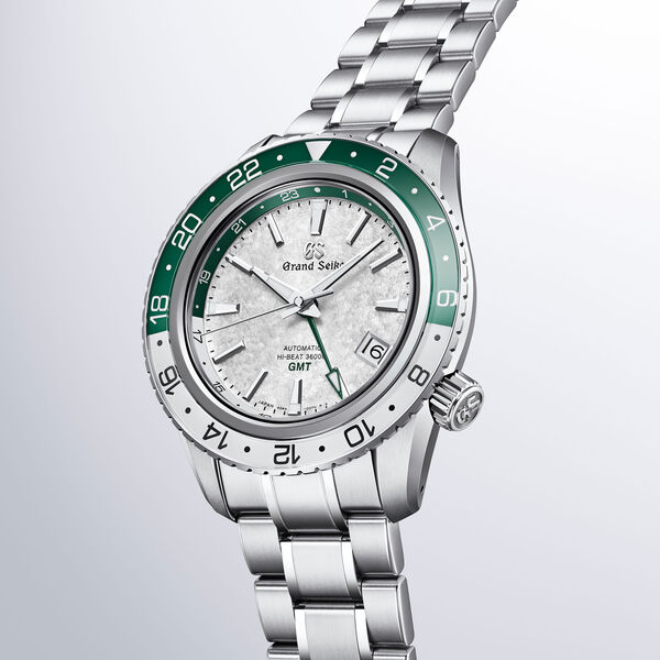 Sport 44 mm hi-beat GMT en acier - édition limitée