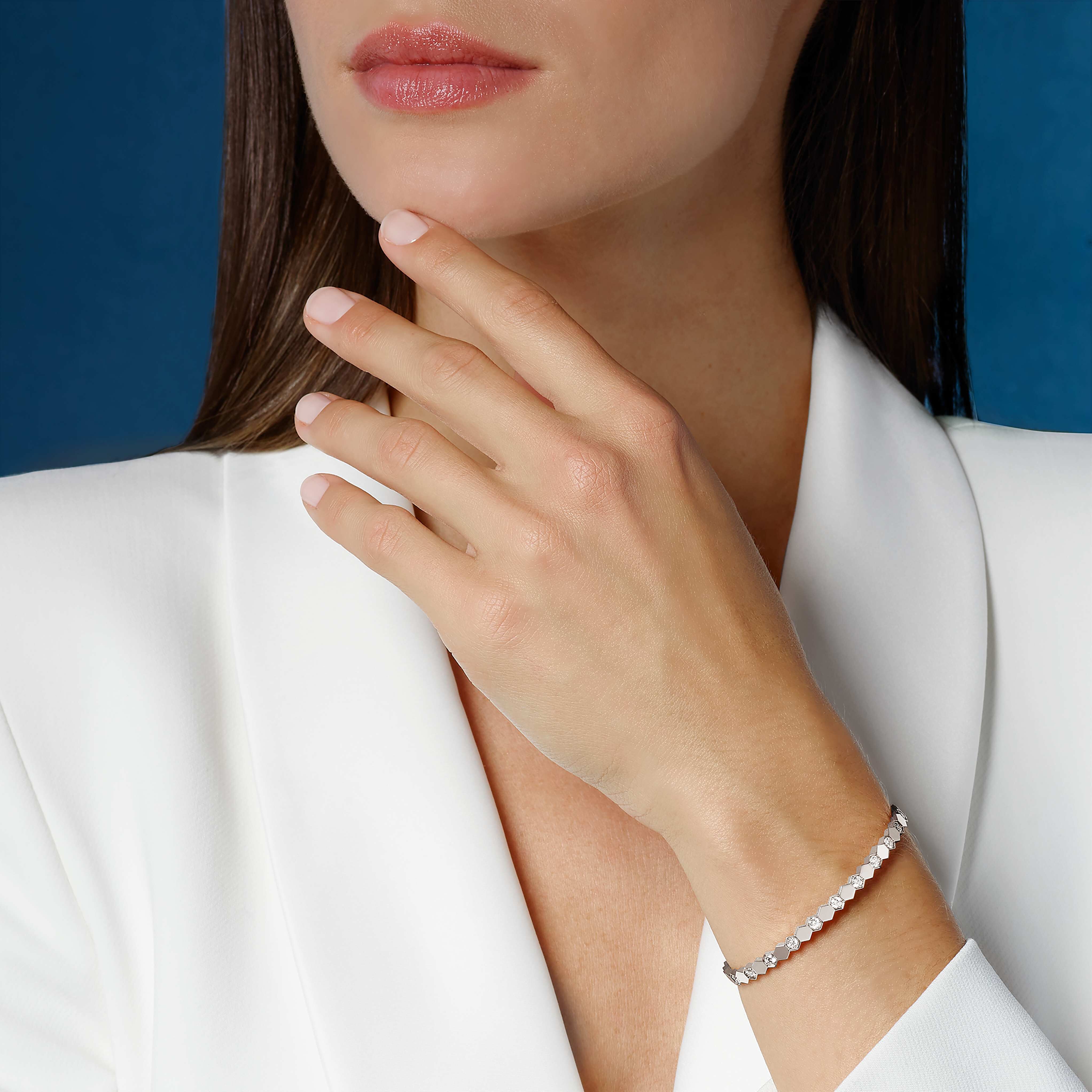 Bee de Chaumet White Gold and Diamond Bangle