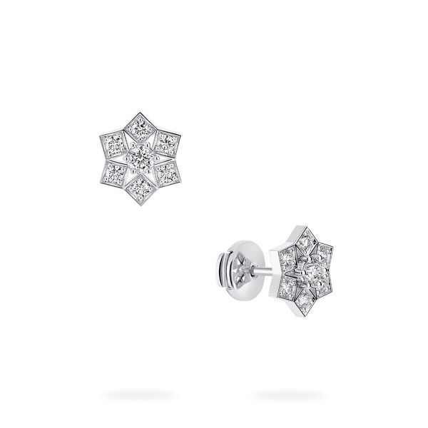 White Gold Stud Earrings, Medium