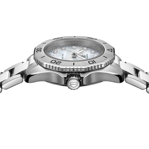 Aquaracer Professional 200 30 mm quartz en acier inoxydable et diamants