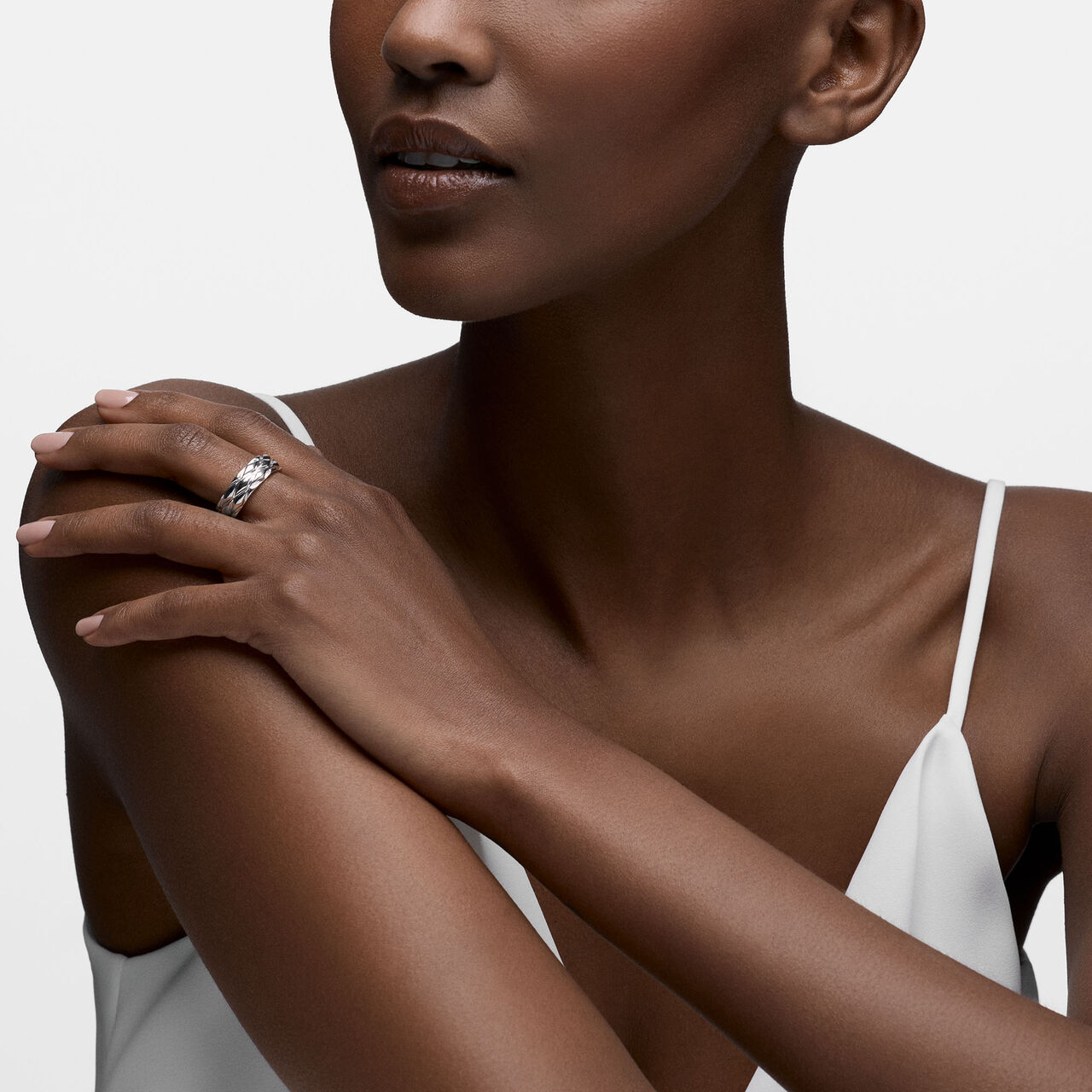 Birks Essentials Bague serpent en argent image number 1