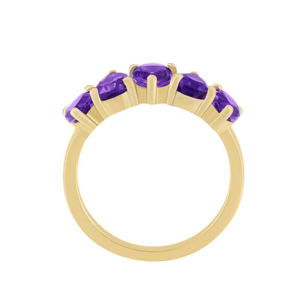 Bague &agrave; cinq pierres am&eacute;thyste, 1.56ct en or jaune.