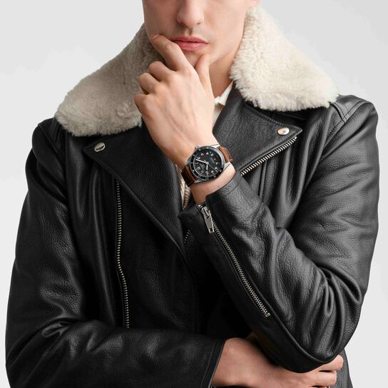 Spirit Zulu 42 mm GMT automatique en acier inoxydable image number 1