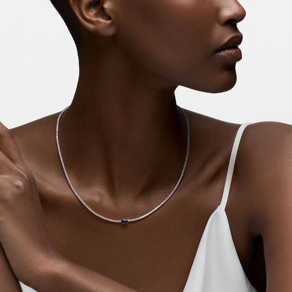 Collier en Or Blanc avec Diamants et Sapphir 
