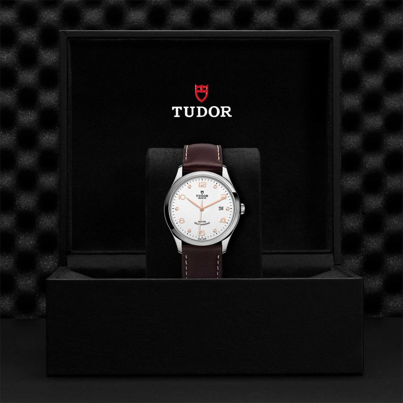  White Diamond-Set Dial image number 4