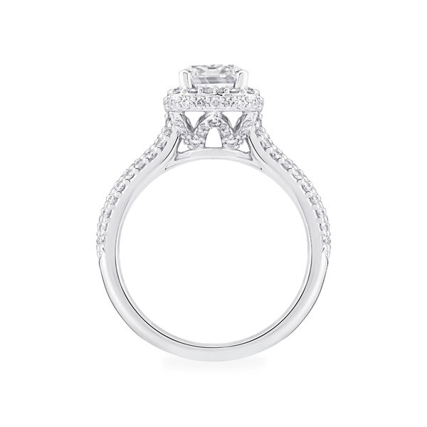 Bague de fiançailles à diamant solitaire coupe émeraude avec halo et anneau serti de diamant