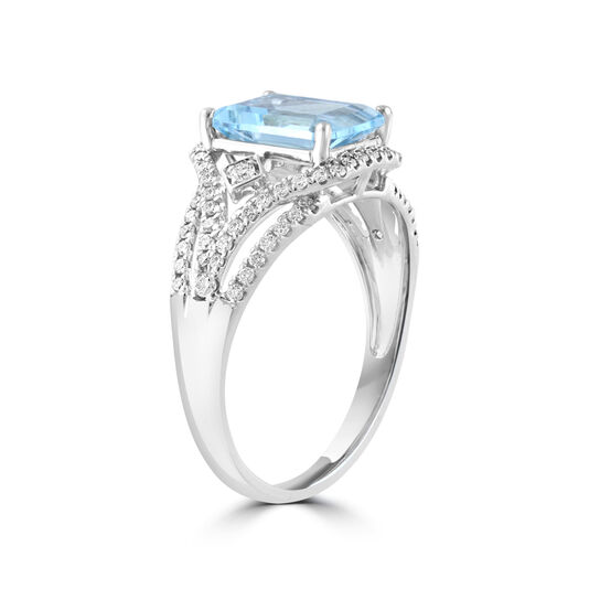 Maison Birks Salon Aquamarine Ring with Diamond Accents RH03053AQ Side image number 2