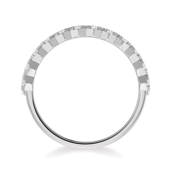 Alliance en or blanc sertie de diamants