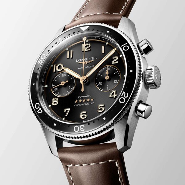 Spirit Flyback 42 mm chronograph automatique en acier inoxydable