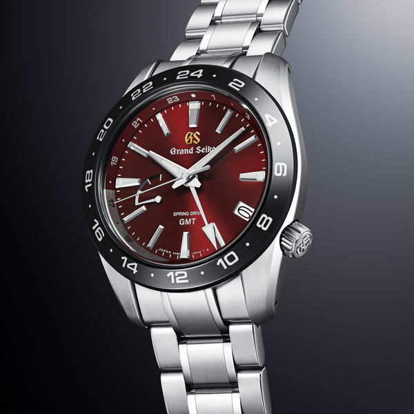 Sport 'Morning glow - Hotaka summer' 40 mm spring drive GMT en acier - édition limitée