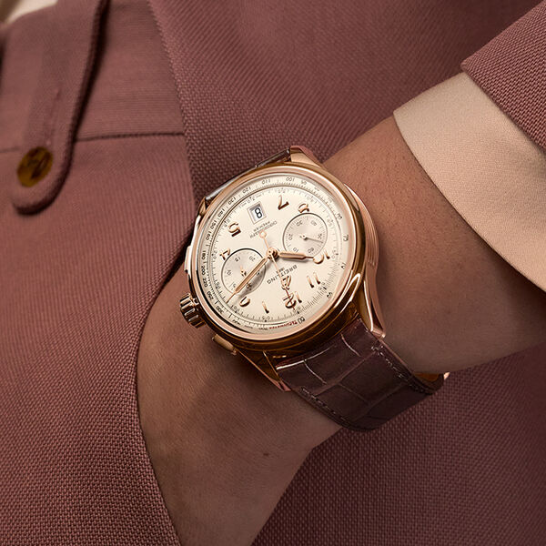 Premier B01 Chronograph 42 mm automatique en or