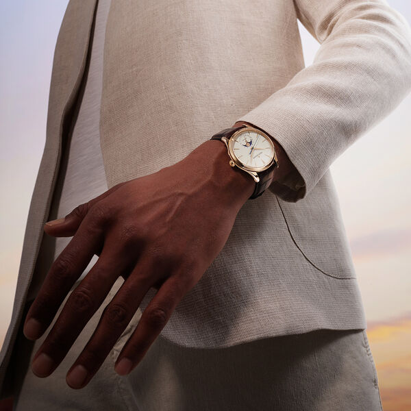 Master Ultra Thin Automatic Moon Phase 39 mm Rose Gold