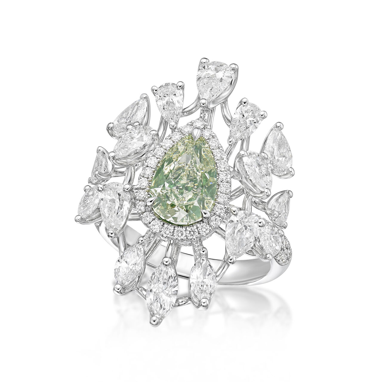 Light Yellow Diamond Floral Cocktail Ring image number 0