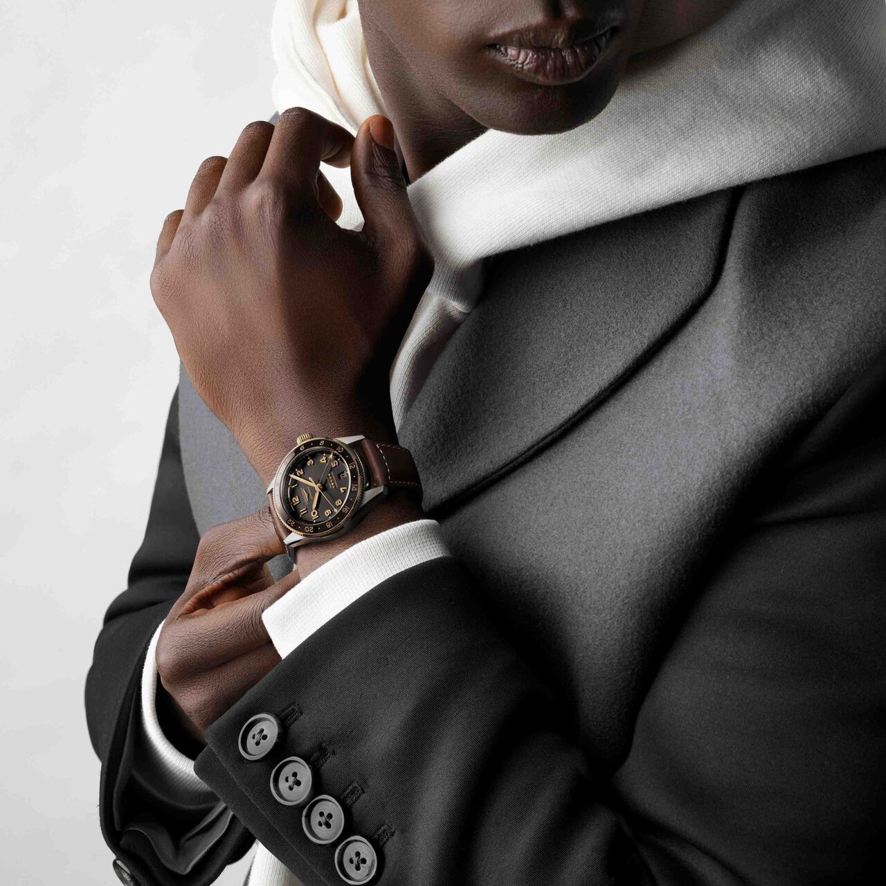 Longines Spirit Zulu Time Automatic GMT 39 mm Yellow Gold and Stainless Steel L3.802.5.53.2 Model Man image number 1