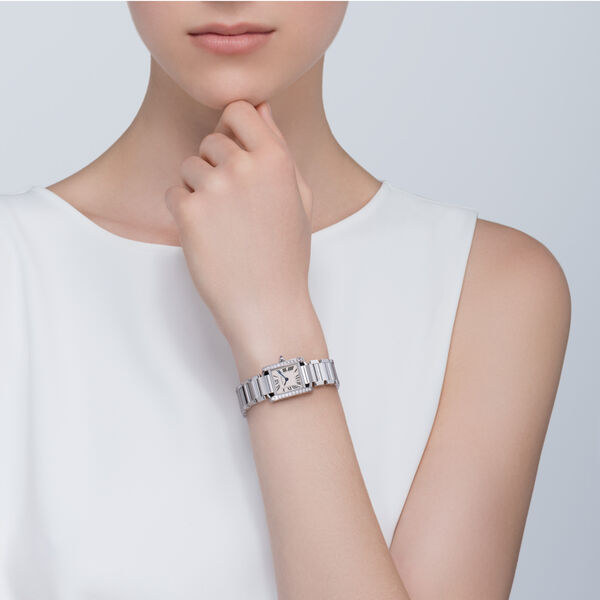 Tank Française 25 X 20 mm quartz en acier inoxydable et diamants petit modèle