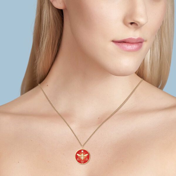 Collier à grand médaillon rond en or jaune et en émail rouge avec diamant