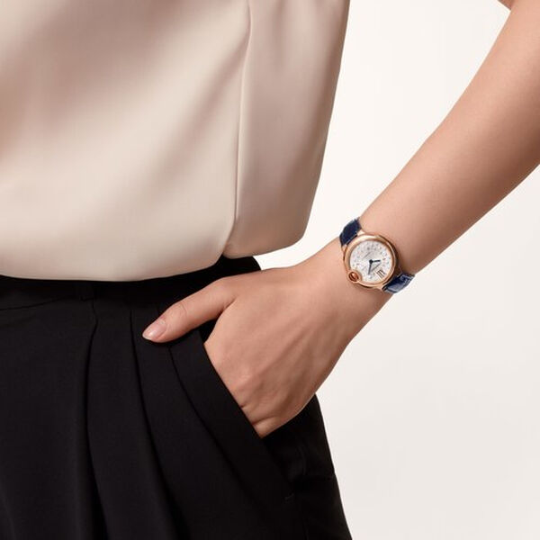 Ballon Bleu de Cartier 33 mm automatique en or rose et diamants